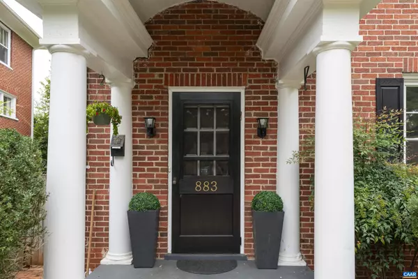 Charlottesville, VA 22902,883 LOCUST AVE