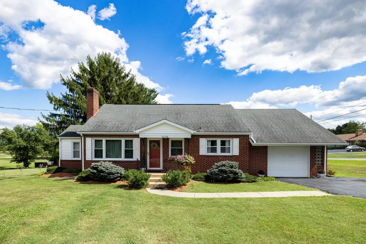 New Market, VA 22844,9738 FAIRWAY DR