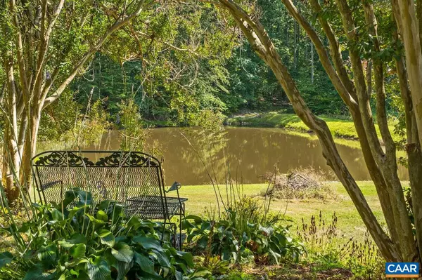 Shipman, VA 22971,594 HIGH PEAK LN