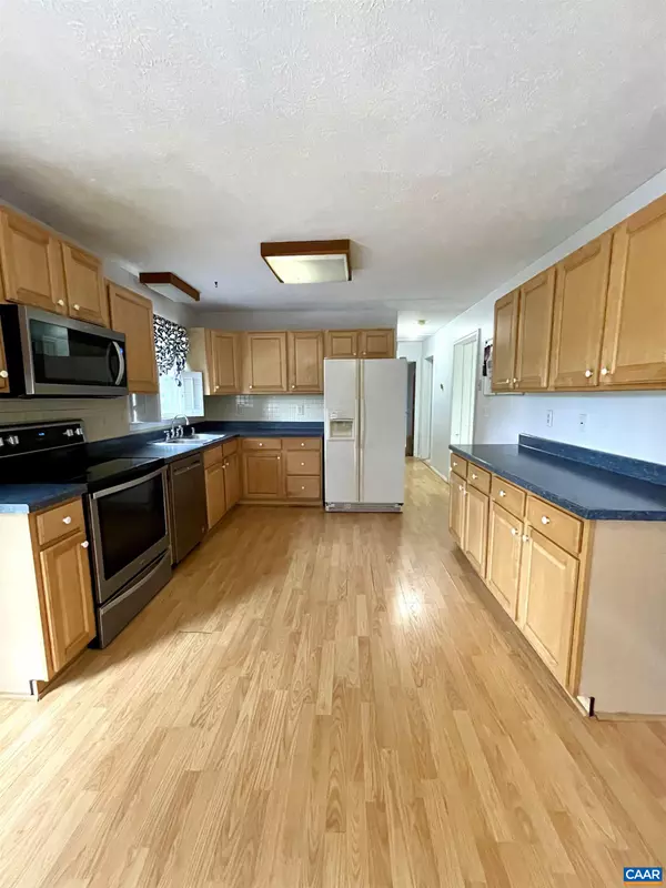 Ruckersville, VA 22968,215 GREENE LEA DR