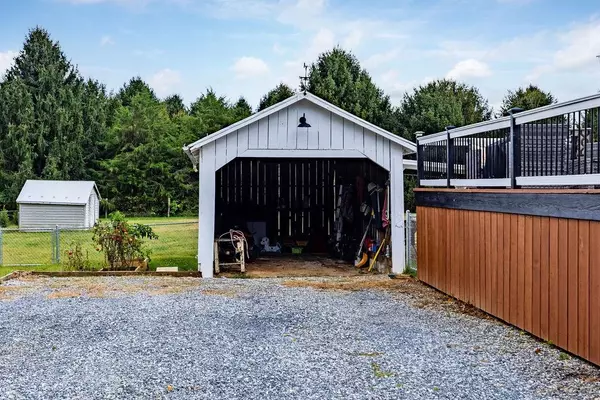 Verona, VA 24482,1493 LAUREL HILL RD