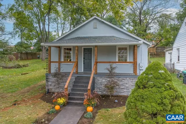 911 BOLLING AVE, Charlottesville, VA 22902