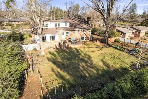 Waynesboro, VA 22980,1220 CHATHAM RD