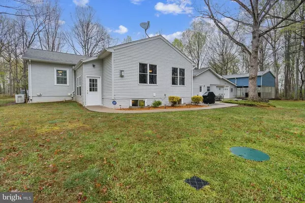 Reva, VA 22735,7408 RYAN CT