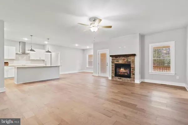 Keswick, VA 22947,#LOT 32 GLENMORE LN