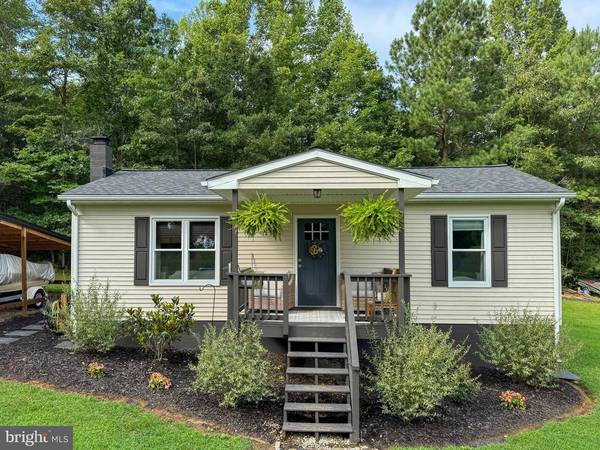 3843 BUCKNER RD, Bumpass, VA 23024