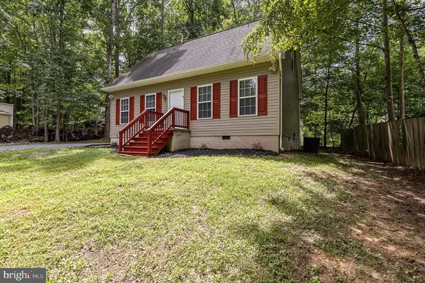 Louisa, VA 23093,127 FERNDALE DR