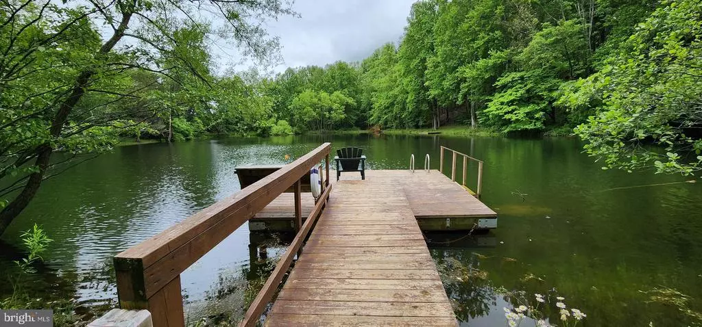 Syria, VA 22743,432 CHIMNEY HOLLOW RD