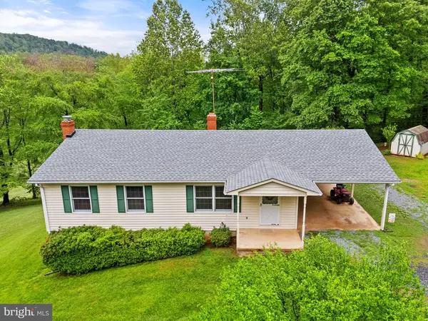 Reva, VA 22735,247 ROCKY HILL LN