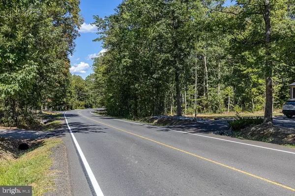 Locust Grove, VA 22508,1233 LAKEVIEW PKWY