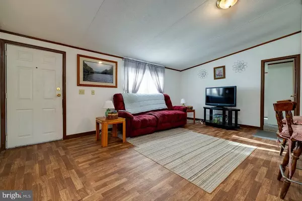 Luray, VA 22835,213 DEBRA JILL DRIVE