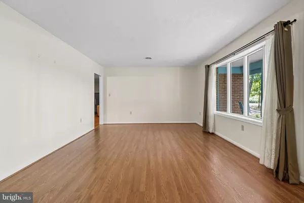 Luray, VA 22835,579 CIRCLE VIEW RD