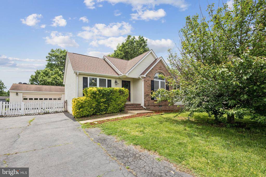5003 NORRIS DR, Fredericksburg, VA 22407