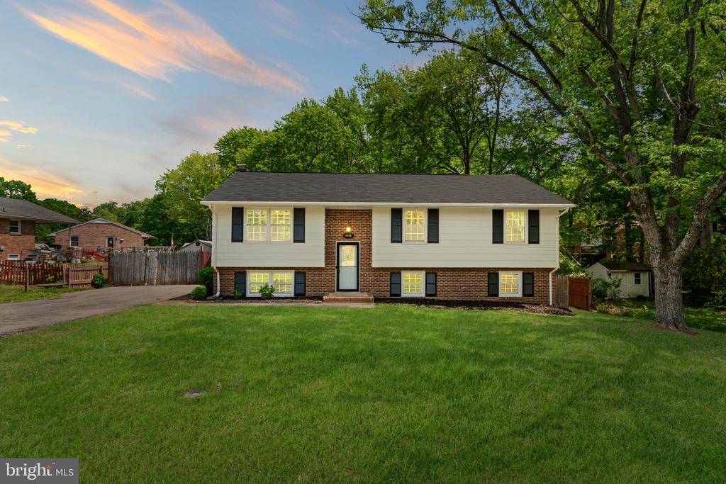 4005 ROSEMONT LN, Fredericksburg, VA 22408