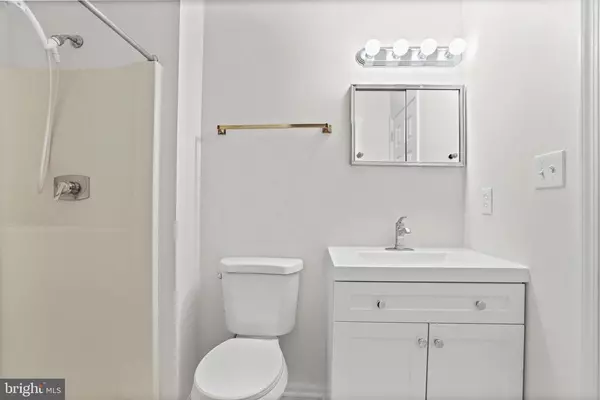 Fredericksburg, VA 22408,447 LAUREL AVE