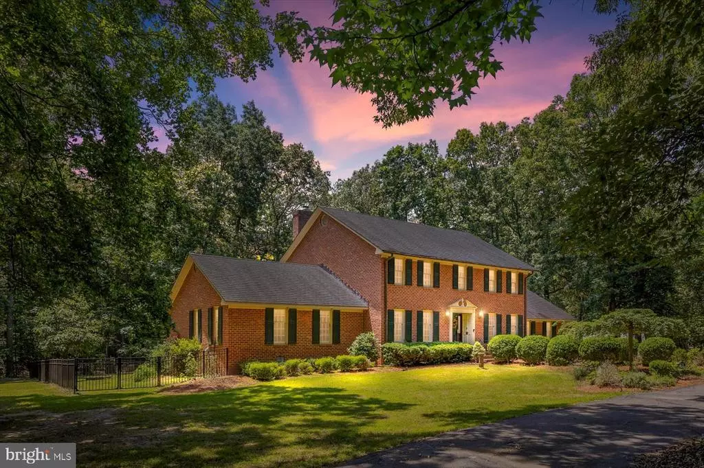 Fredericksburg, VA 22407,100 W RIVER BEND RD