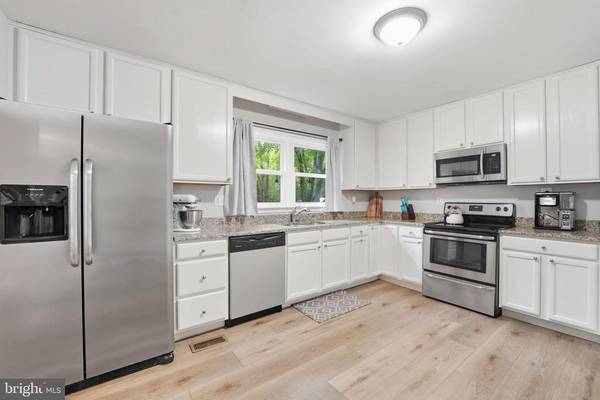 4514 GREENFIELD DR, Fredericksburg, VA 22408