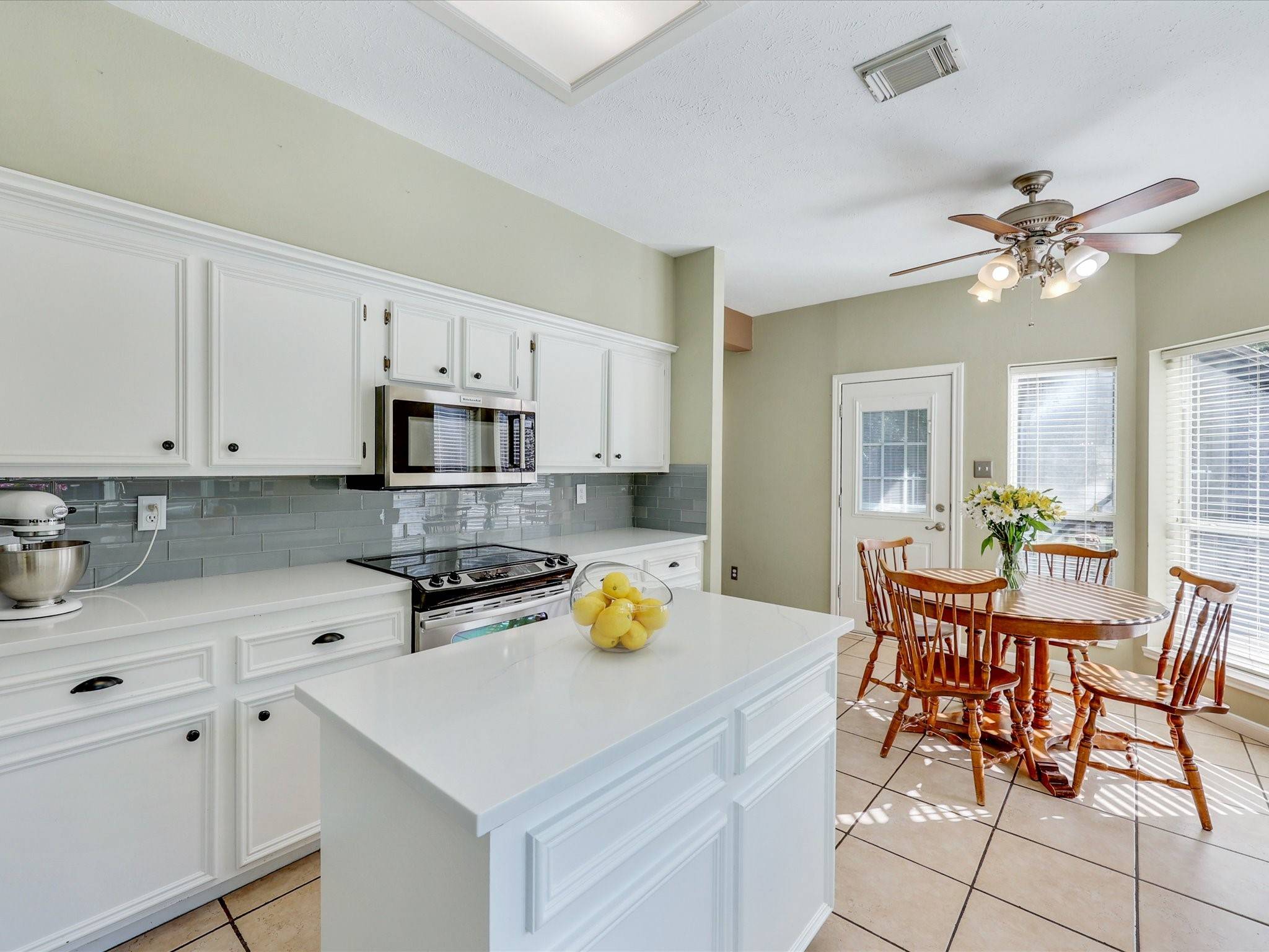 Highland Village, TX 75077,816 Silverthorne TRL