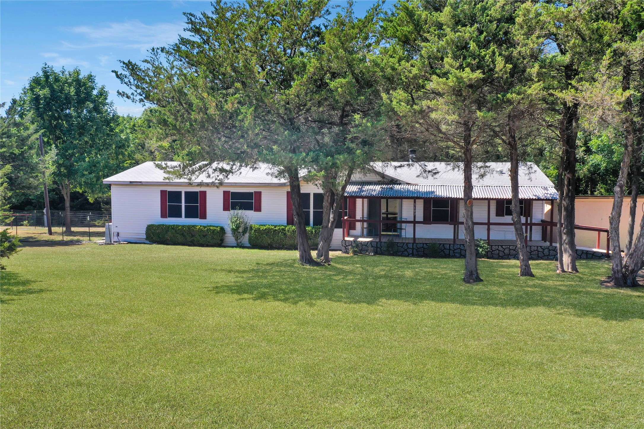 3603 Fm 2194, Farmersville, TX 75442