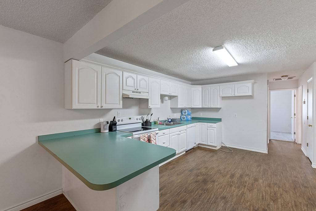 Mabank, TX 75147,404 W Andrew DR