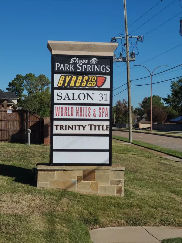 Arlington, TX 76017,5312 Park Springs BLVD