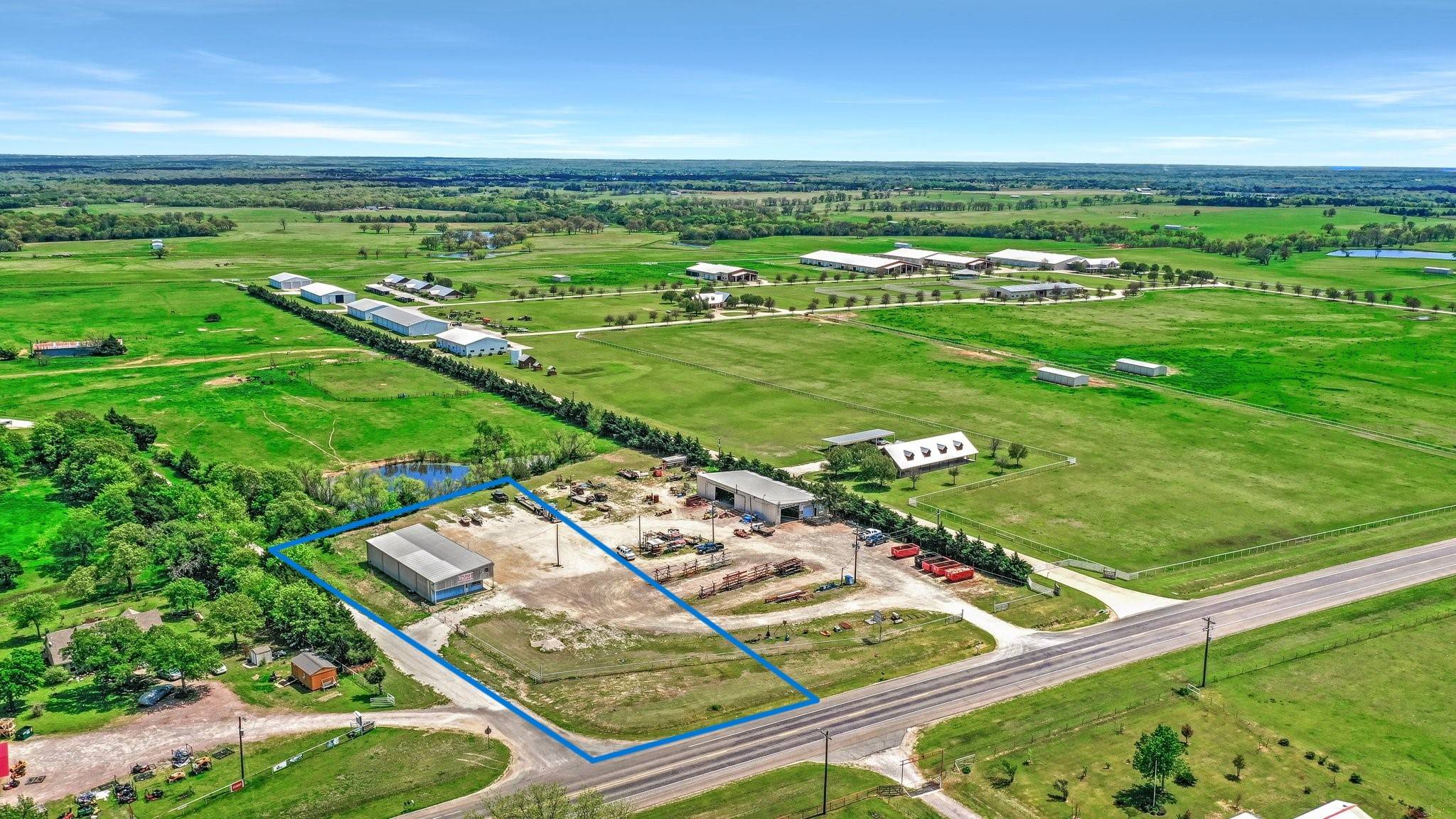 23350 US Highway 377, Whitesboro, TX 76273