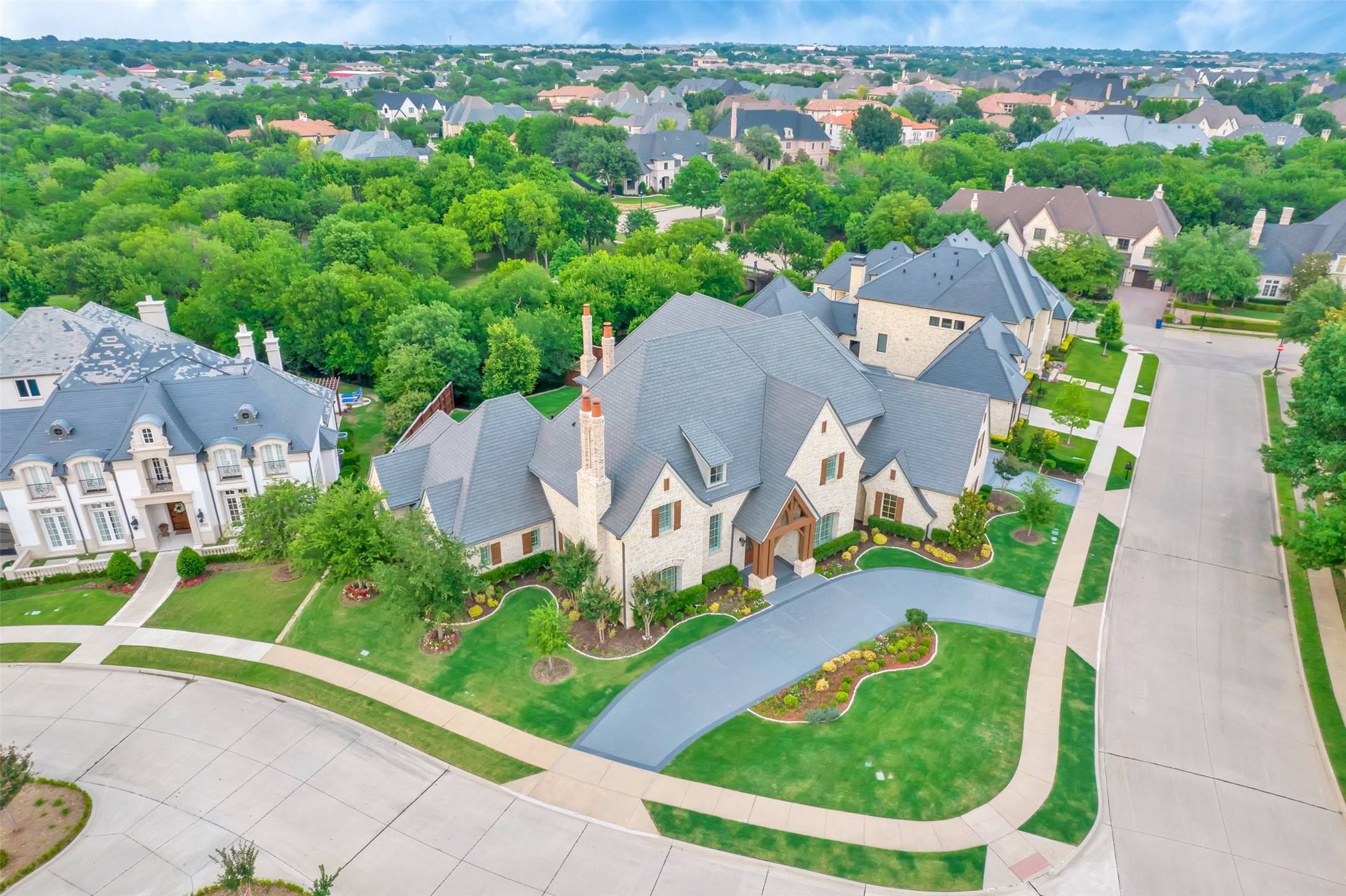 Frisco, TX 75034,6525 Shady Oaks DR