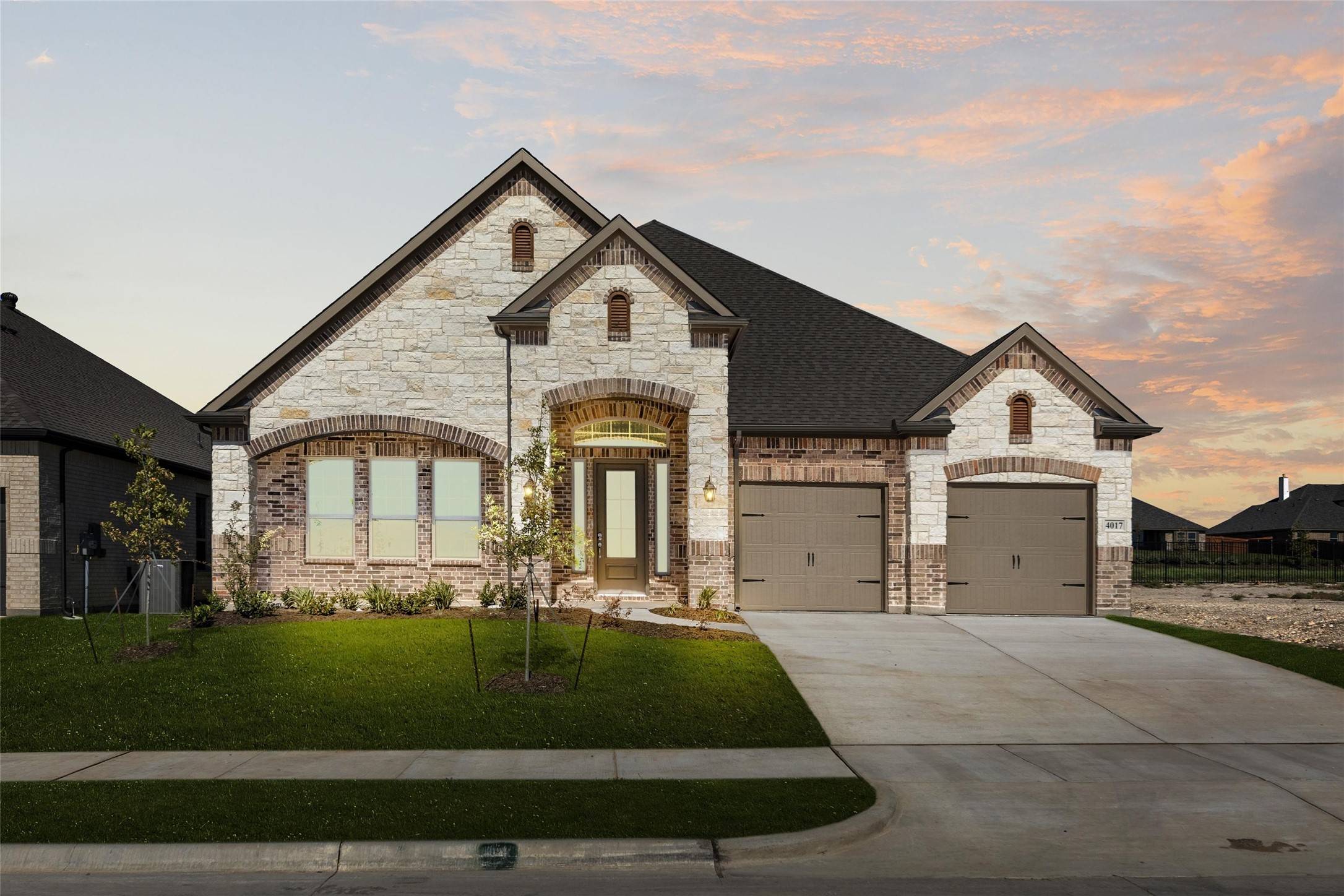 4017 Eagles Bluff RD, Midlothian, TX 76065
