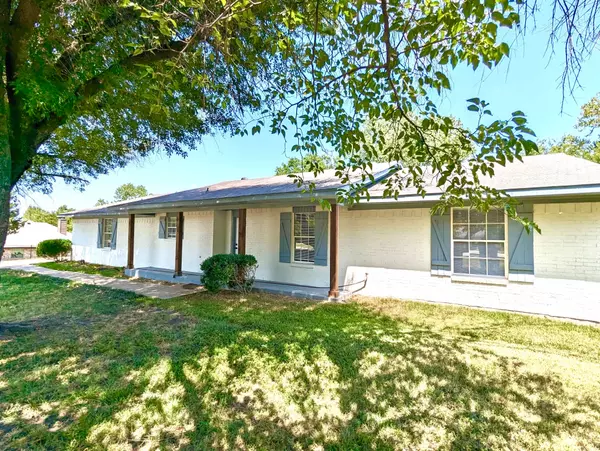 15 Indian TRL, Rockwall, TX 75087