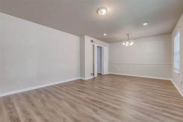 Dallas, TX 75227,5812 Marview LN