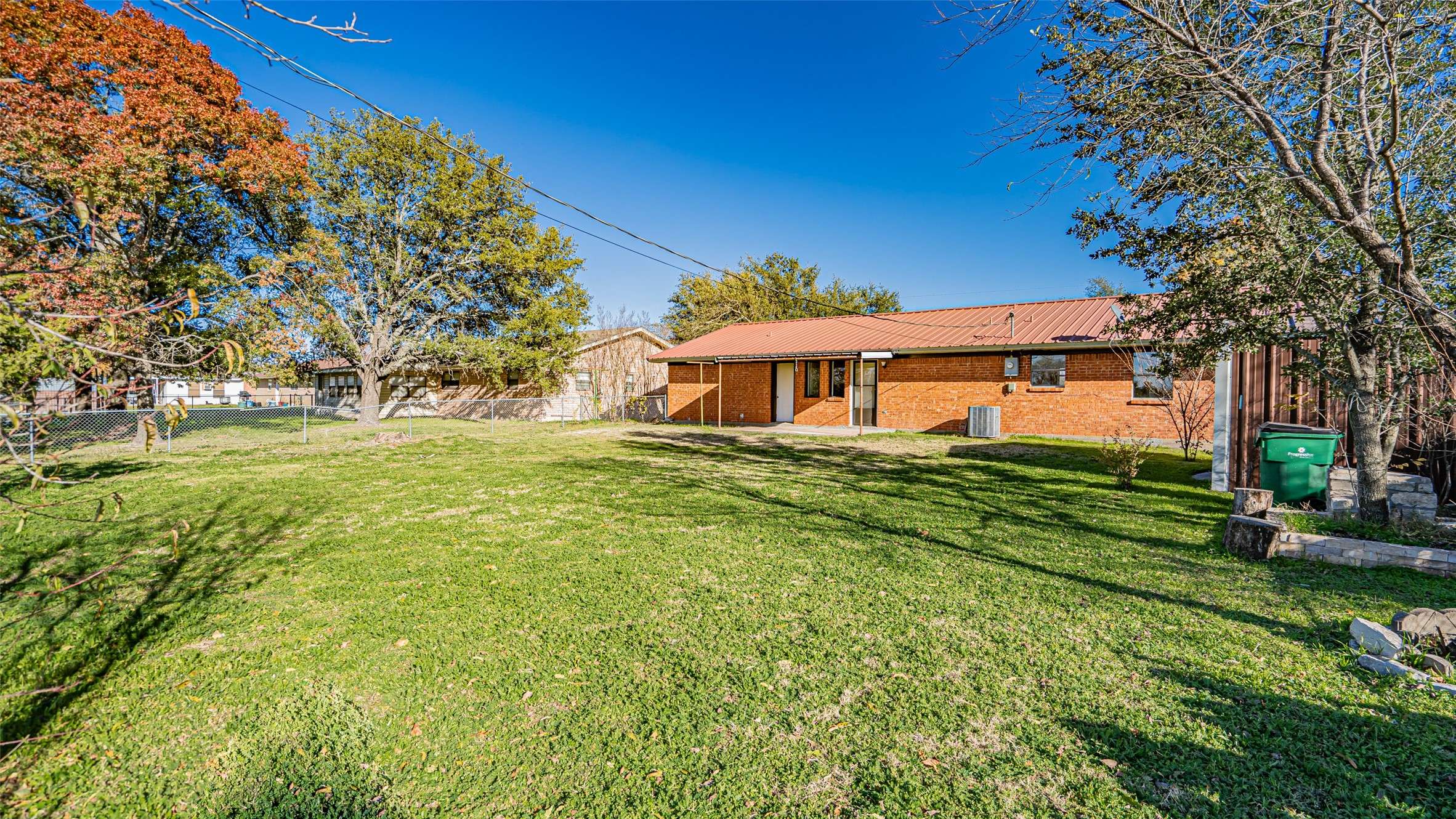 Dublin, TX 76446,948 Thomas ST