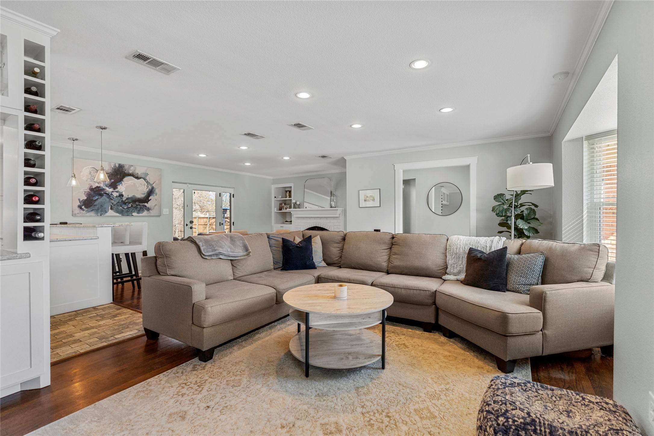 Dallas, TX 75231,7007 Wakefield ST