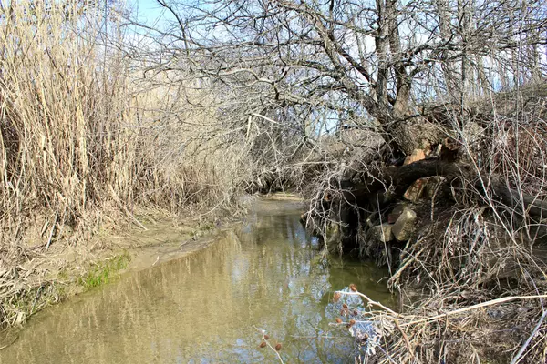 Abbott, TX 76621,250 HCR 2302 S