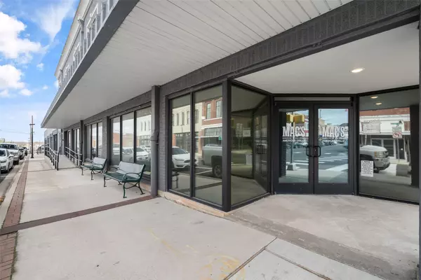 Greenville, TX 75401,2501 Johnson ST