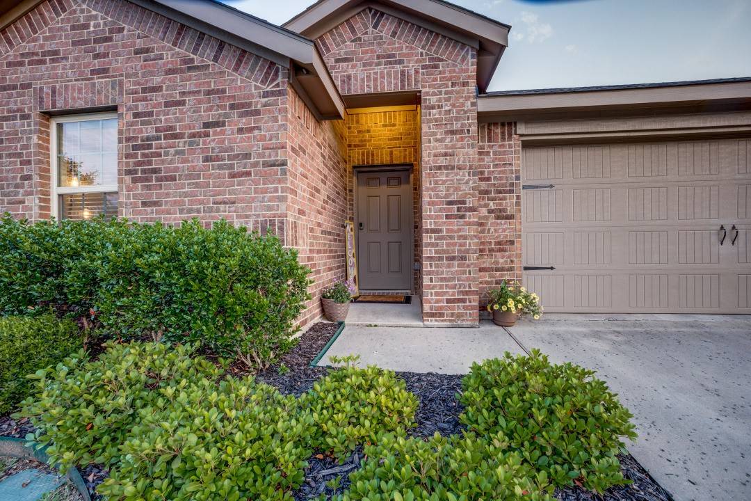 Fate, TX 75189,2303 Bryant LN