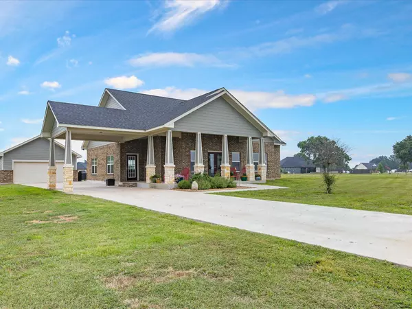 1559 Carter DR,  Corsicana,  TX 75109