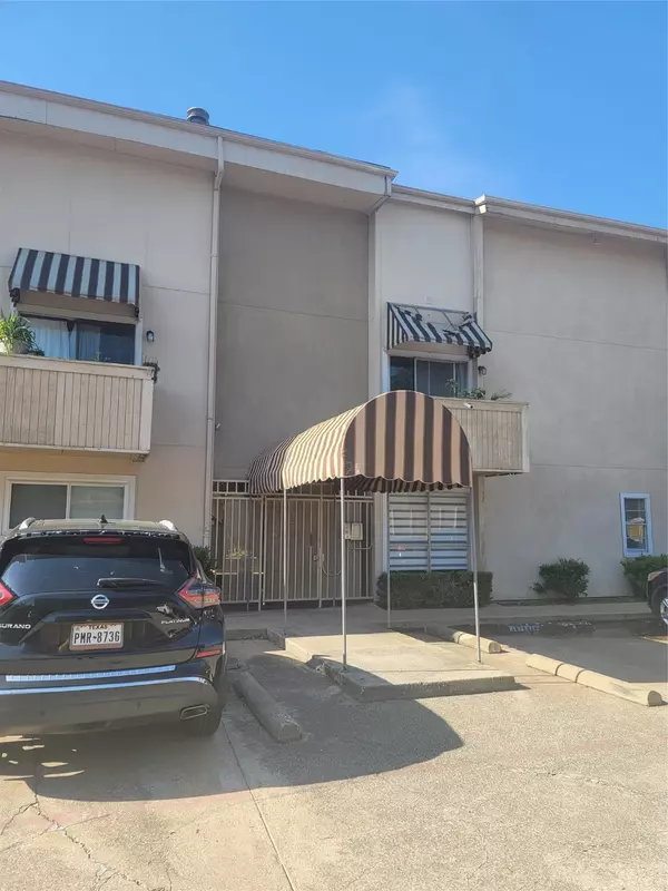 4327 Holland AVE #102, Dallas, TX 75219
