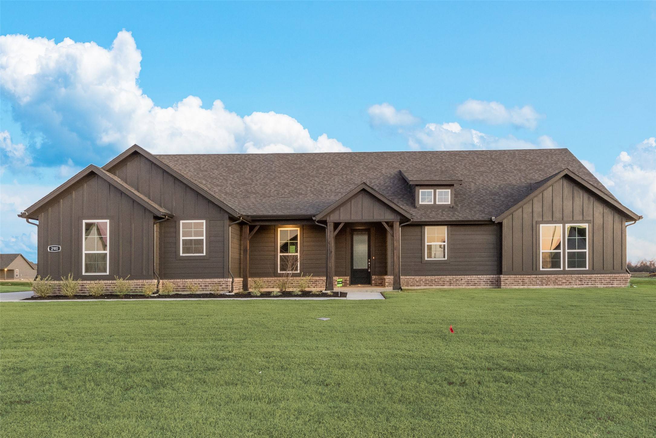 Terrell, TX 75160,2911 Mossy Oak DR