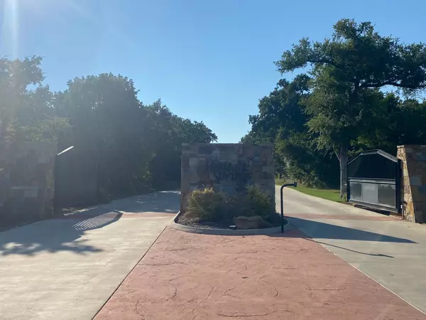 Weatherford, TX 76087,200 Salt Creek CT