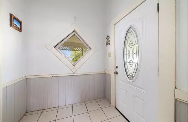 Bangs, TX 76823,704 S 6th ST