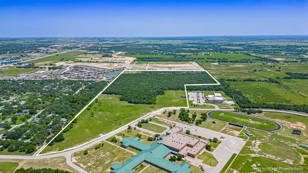 Granbury, TX 76049,1301 James RD