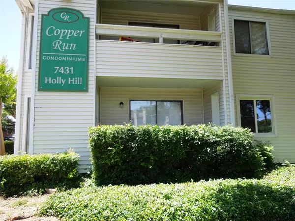 7431 Holly Hill DR #102,  Dallas,  TX 75231