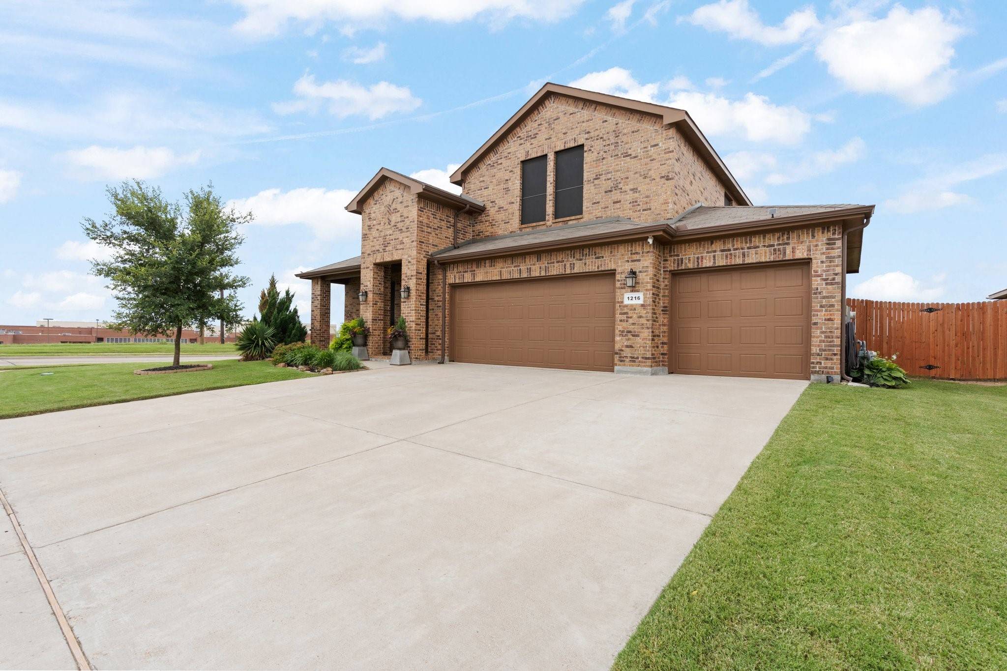 Cleburne, TX 76033,1216 Sausalito TRL