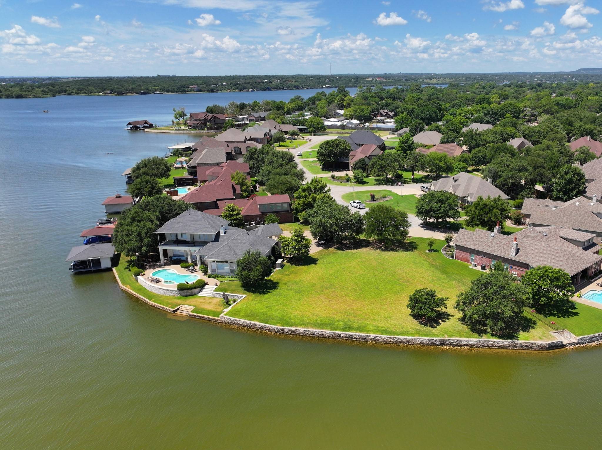 4505 Cove Timber CT, Granbury, TX 76049