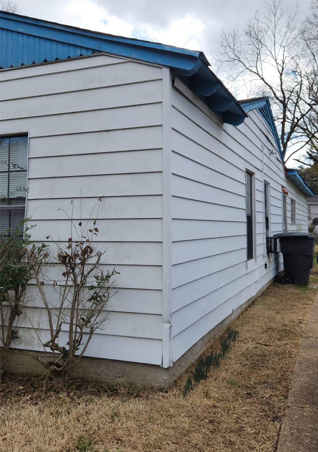 Shreveport, LA 71106,502 W 76th ST