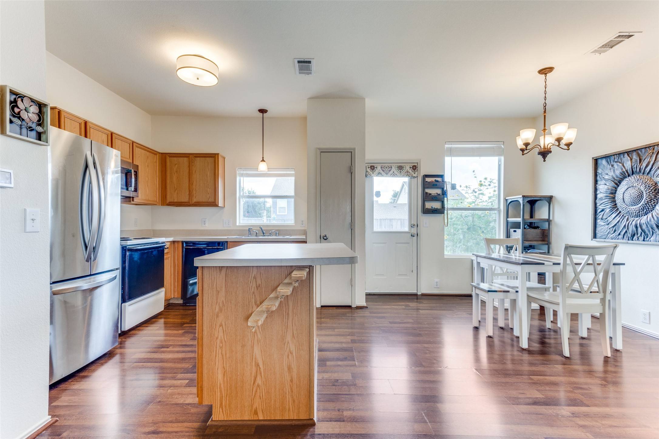 Wylie, TX 75098,809 Greene WAY