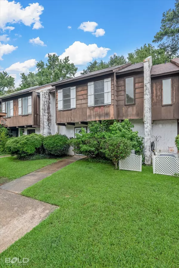 Shreveport, LA 71107,742 Highland SQ