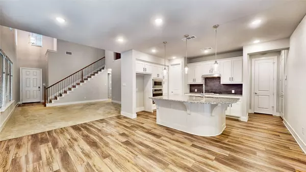 Argyle, TX 76226,724 Lamp Post LN