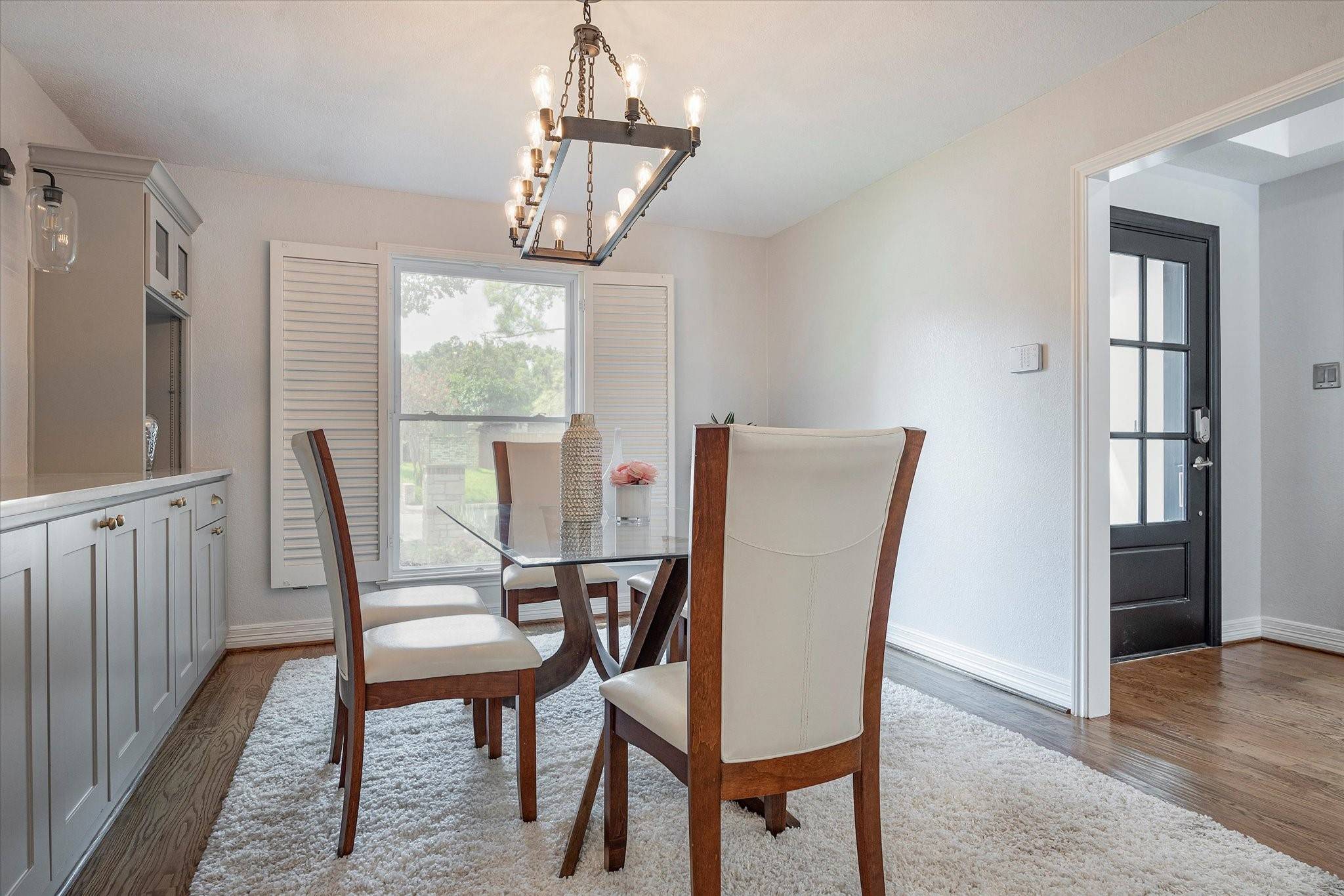 Dallas, TX 75248,16907 Park Hill DR