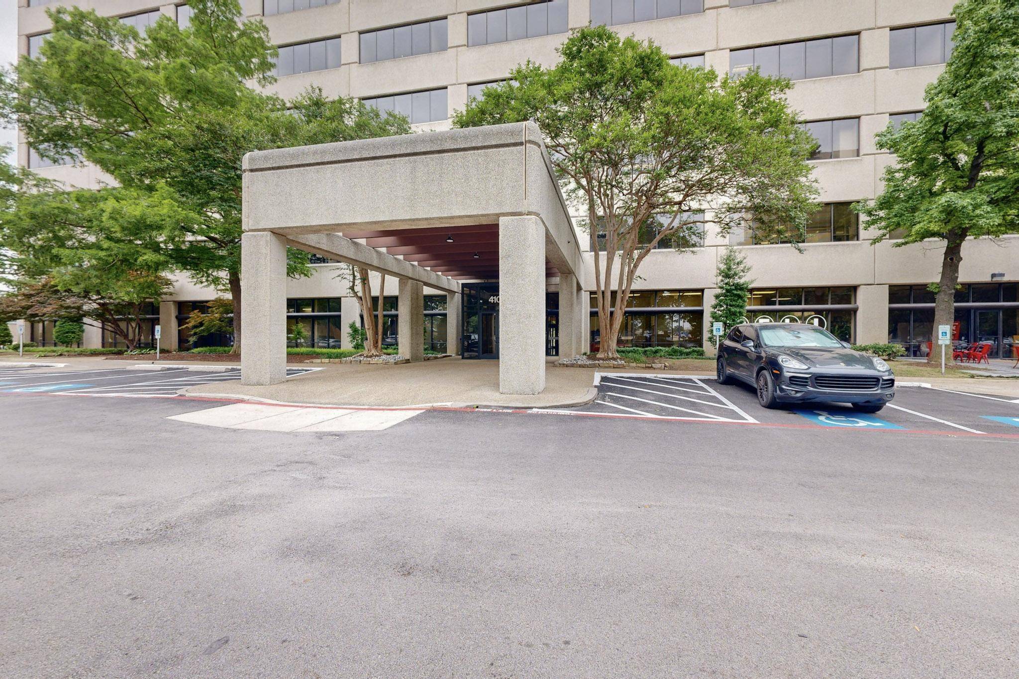 Farmers Branch, TX 75244,4100 Spring Valley RD #700